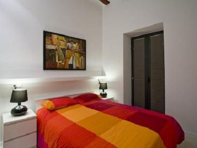 Apartamentos Hiedra Y Tapineria Mercado Central Валенсия Экстерьер фото