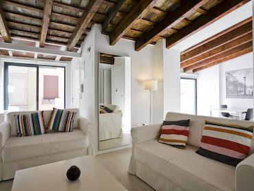 Apartamentos Hiedra Y Tapineria Mercado Central Валенсия Экстерьер фото